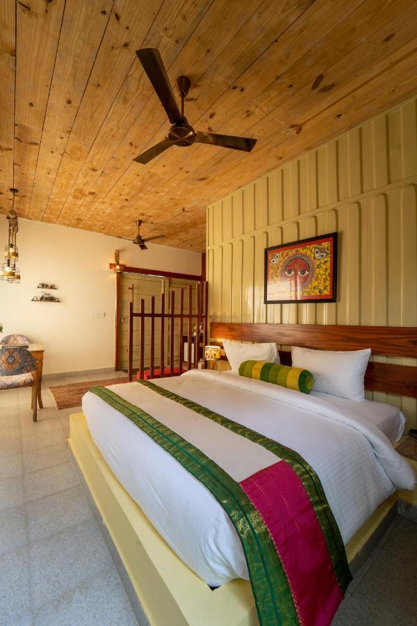 Hotel Tree Of Life Ecotainers Agra à Agra  Extérieur photo